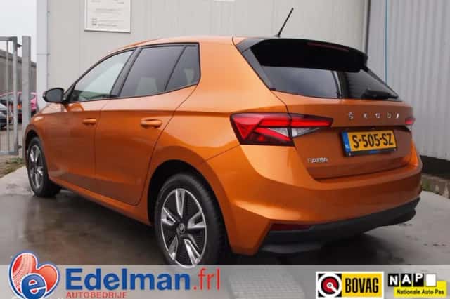 Škoda Fabia (2022) thumbnail 2