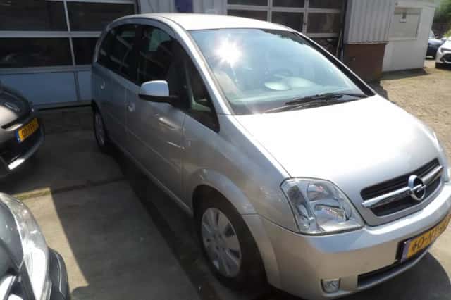 Opel Meriva (2004) thumbnail 2