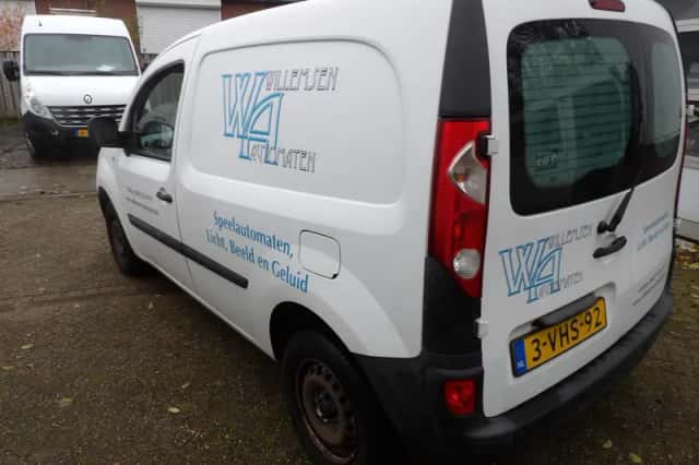 Renault Kangoo Express (2010) thumbnail 4