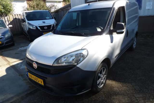 Fiat Doblò Cargo (2015) thumbnail 1
