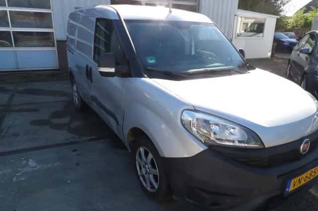 Fiat Doblò Cargo (2015) thumbnail 2