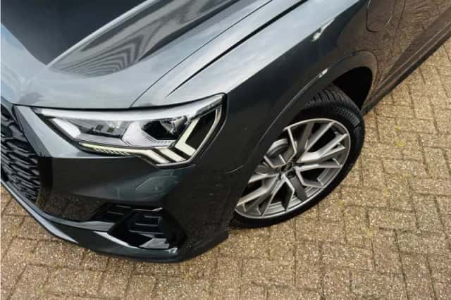 Audi Q3 Sportback (2022) thumbnail 2