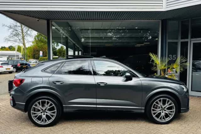 Audi Q3 Sportback (2022) thumbnail 6