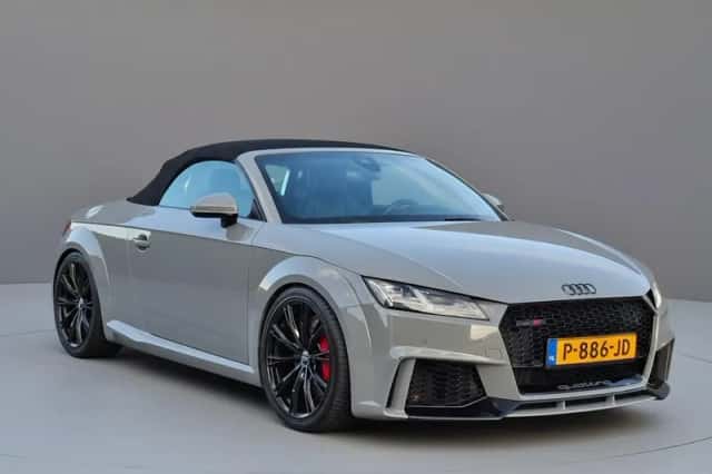 Audi TT RS (2018) thumbnail 3