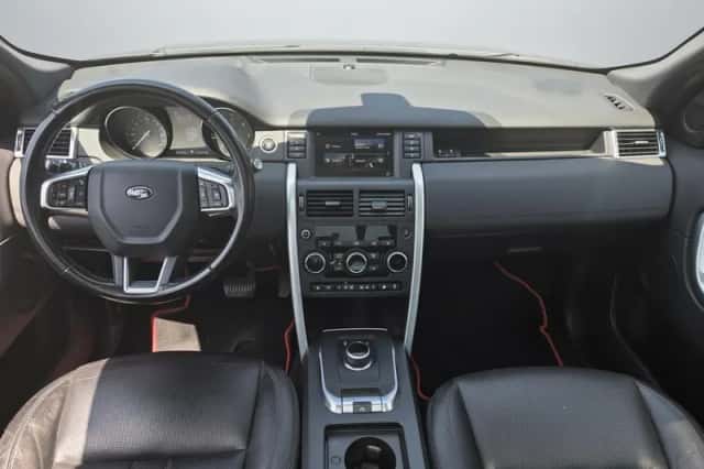 Land Rover Discovery Sport (2019) thumbnail 5