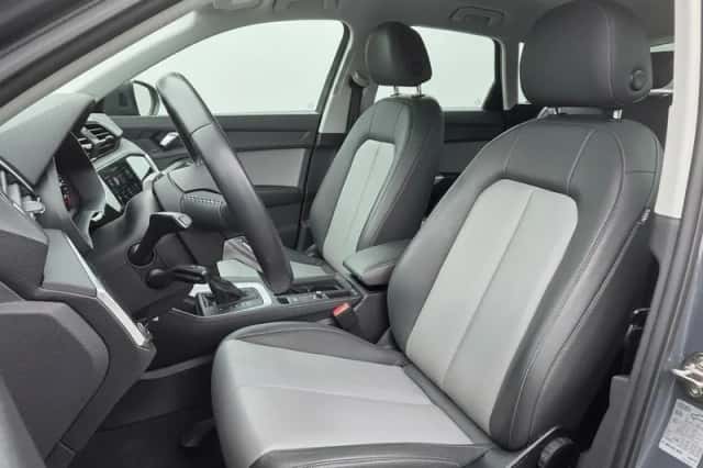 Audi Q3 (2019) thumbnail 5