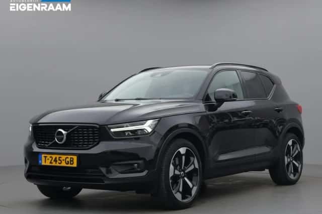 Volvo XC40 (2021) thumbnail 1
