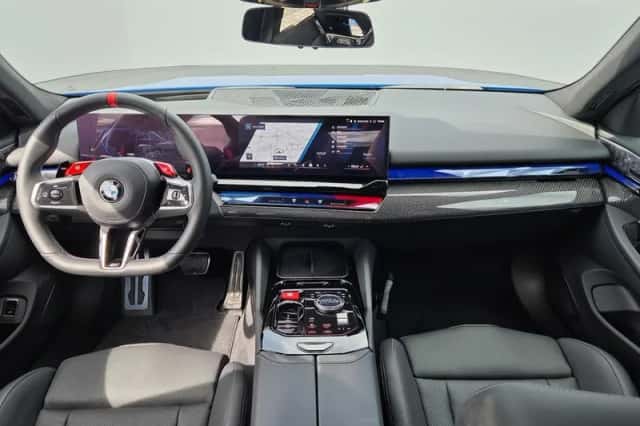 BMW M5 (2025) thumbnail 4