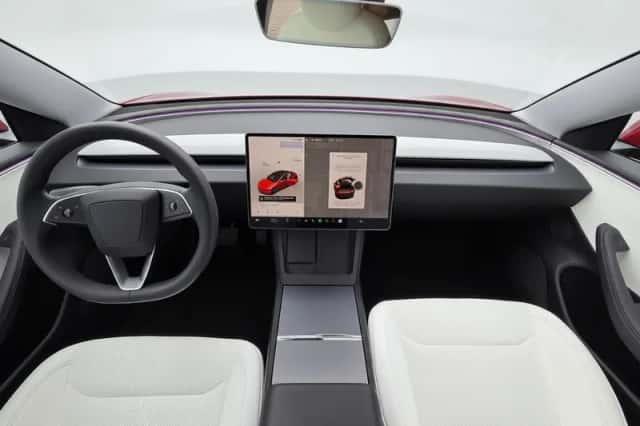 Tesla Model 3 (2023) thumbnail 6