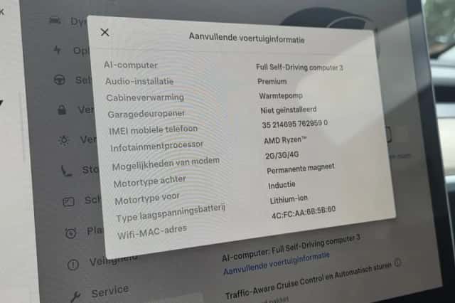 Tesla Model Y (2022) thumbnail 6
