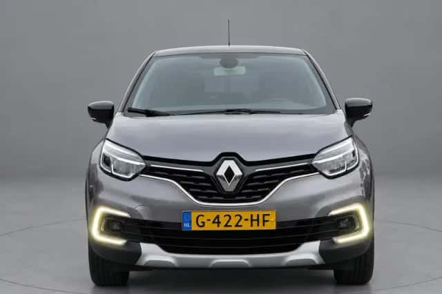 Renault Captur (2019) thumbnail 2