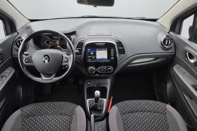 Renault Captur (2019) thumbnail 4