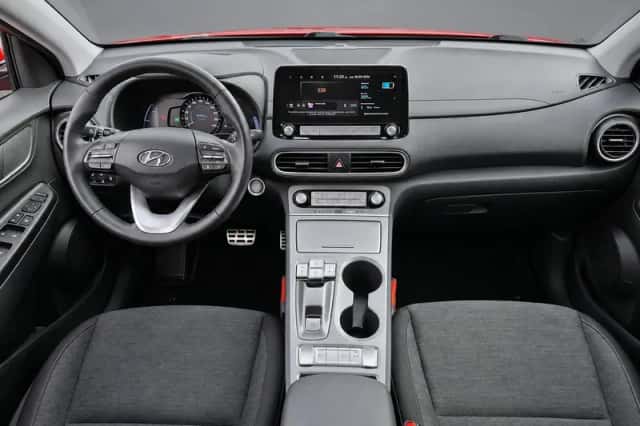 Hyundai Kona (2020) thumbnail 4