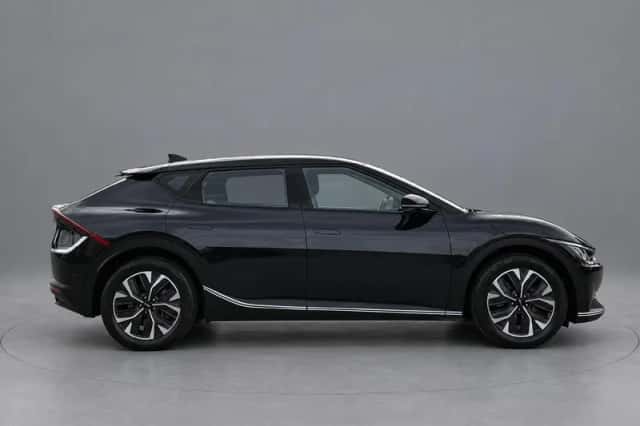 Kia EV6 (2024) thumbnail 2