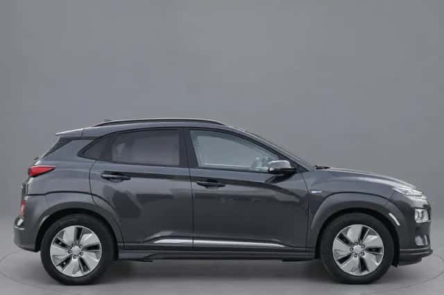 Hyundai Kona (2020) thumbnail 2