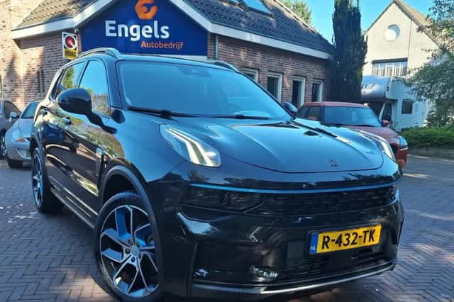 Lynk & Co 01 (2022) thumbnail 2