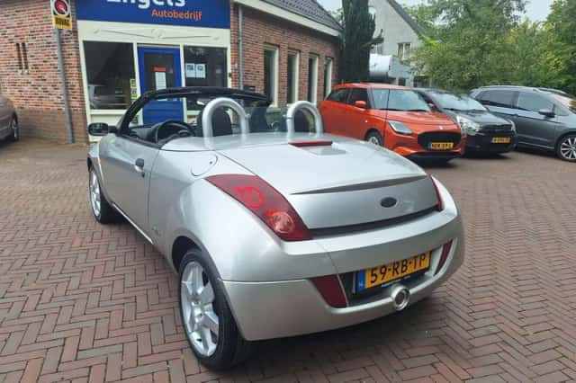 Ford Streetka (2005) thumbnail 6