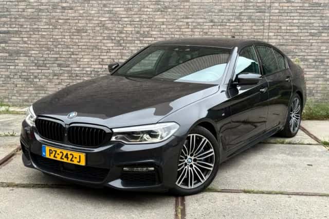 BMW 5-Serie (2017) thumbnail 1
