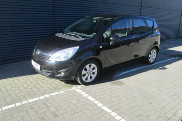 Opel Meriva (2011) thumbnail 4