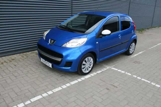 Peugeot 107 (2011) thumbnail 6