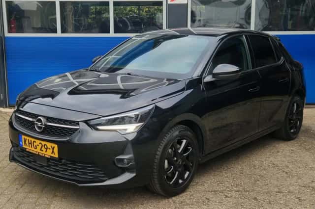 Opel Corsa (2023) thumbnail 1