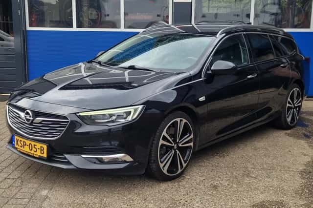 Opel Insignia (2017) thumbnail 1