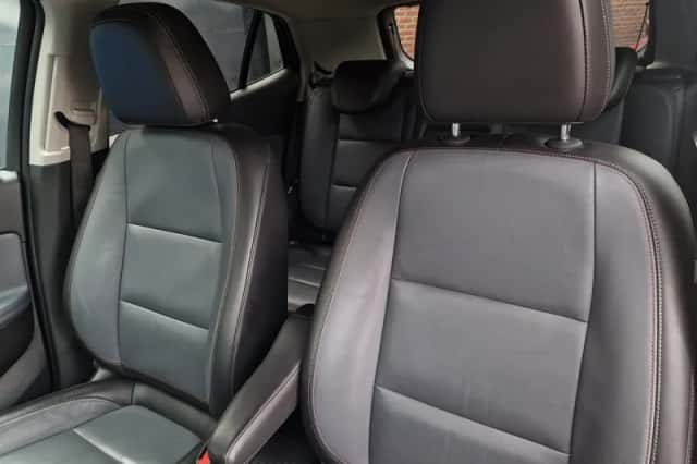 Opel Mokka (2015) thumbnail 4