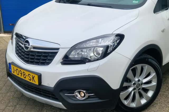 Opel Mokka (2015) thumbnail 6