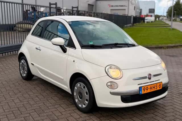 Fiat 500 (2008) thumbnail 3