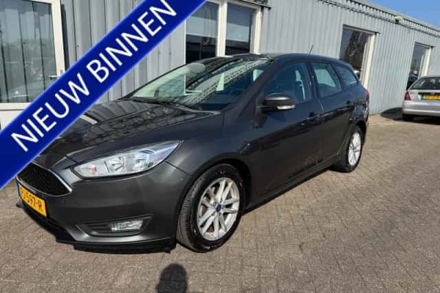 Ford Focus (2017) thumbnail 1