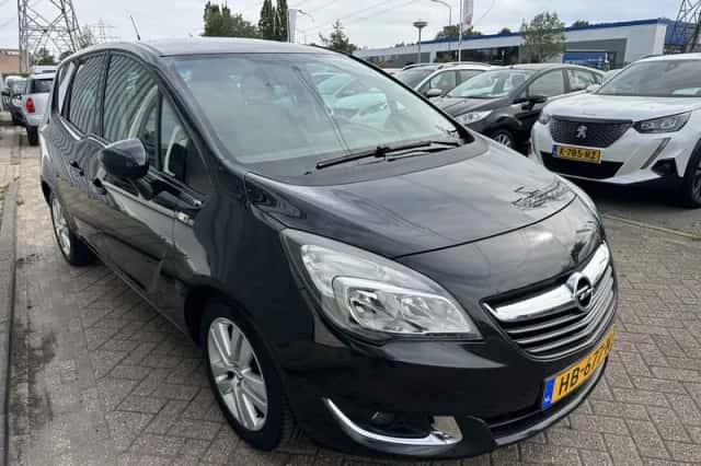 Opel Meriva (2015) thumbnail 3