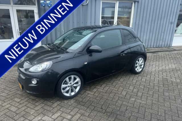 Opel Adam (2013) thumbnail 1