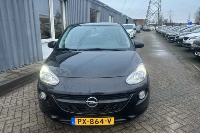 Opel Adam (2013) thumbnail 2