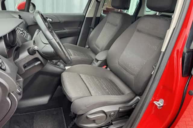 Opel Meriva (2014) thumbnail 6