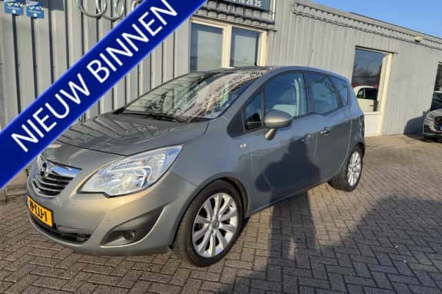 Opel Meriva (2012) thumbnail 1