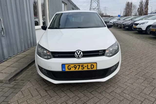Volkswagen Polo (2012) thumbnail 4