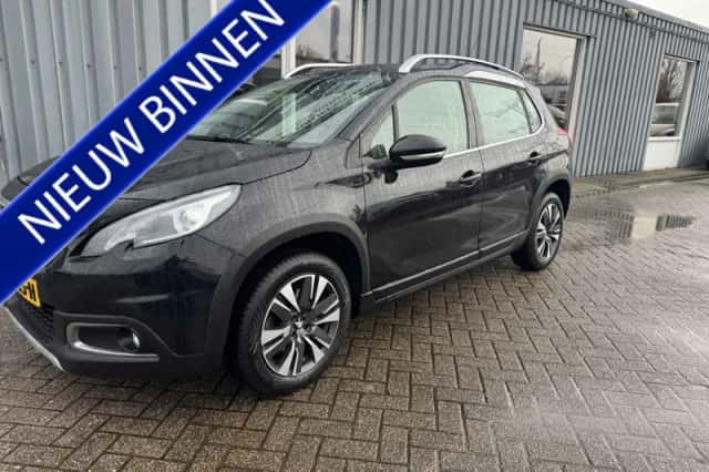 Peugeot 2008 (2017) thumbnail 1