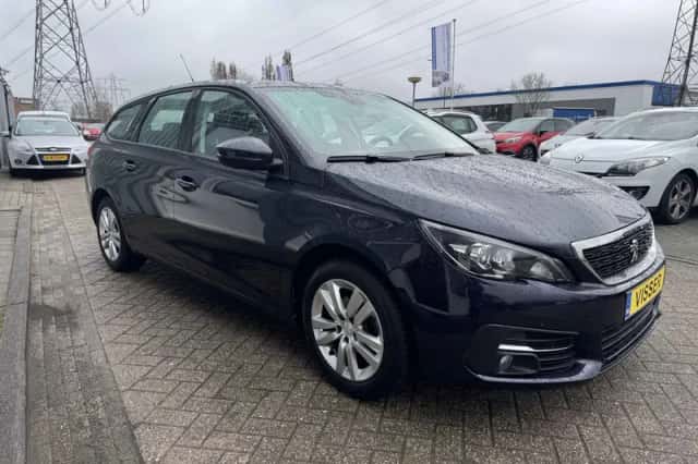Peugeot 308 (2019) thumbnail 4