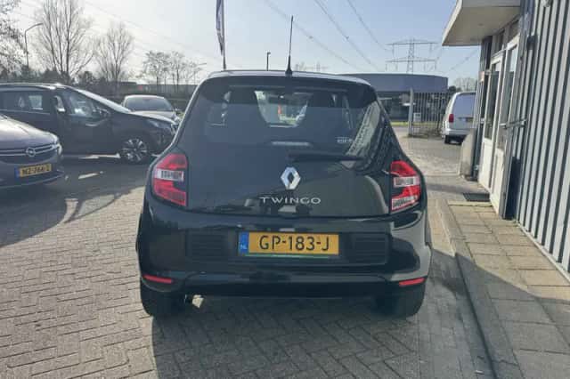 Renault Twingo (2015) thumbnail 3