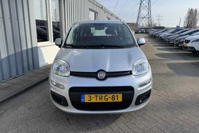 Fiat Panda (2014) thumbnail 5