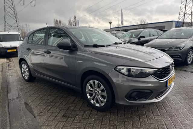 Fiat Tipo (2019) thumbnail 4