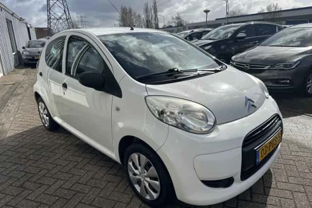 Citroën C1 (2011) thumbnail 3
