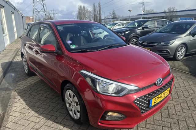 Hyundai i20 (2019) thumbnail 3