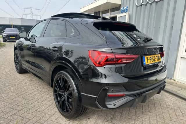 Audi Q3 Sportback (2020) thumbnail 2