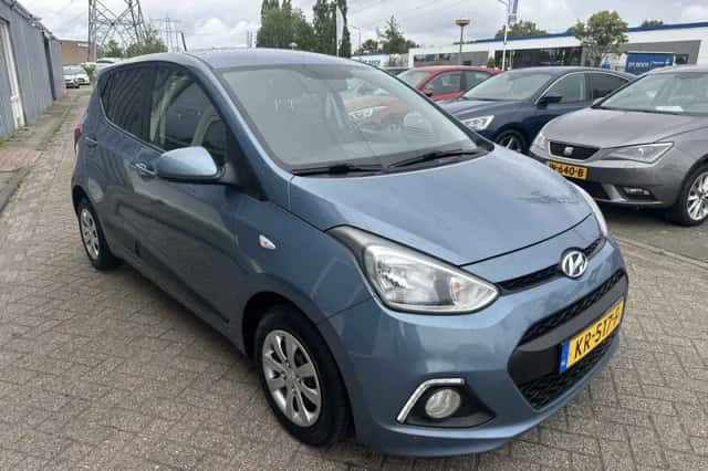 Hyundai i10 (2017) thumbnail 3