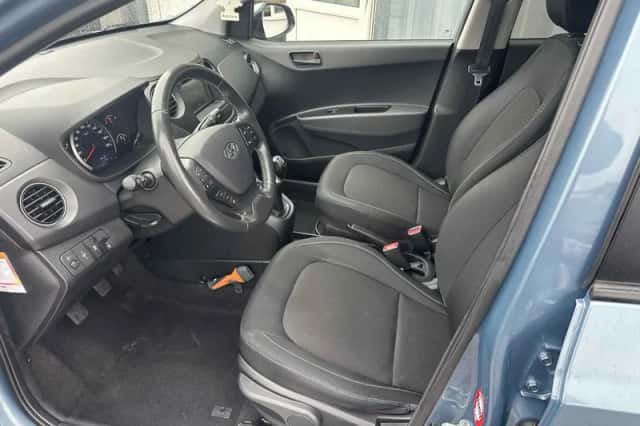 Hyundai i10 (2017) thumbnail 4