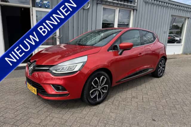Renault Clio (2017) thumbnail 1