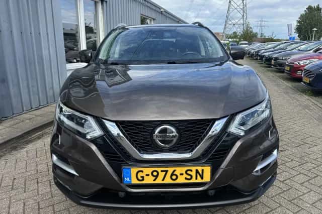 Nissan Qashqai (2019) thumbnail 2