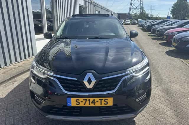 Renault Arkana (2023) thumbnail 2