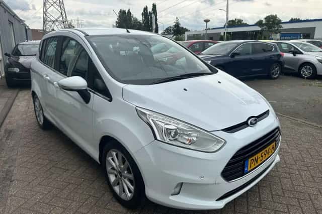 Ford B-Max (2017) thumbnail 2